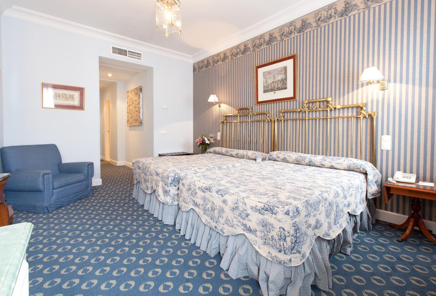 Hotel Dona Maria Seville Luaran gambar