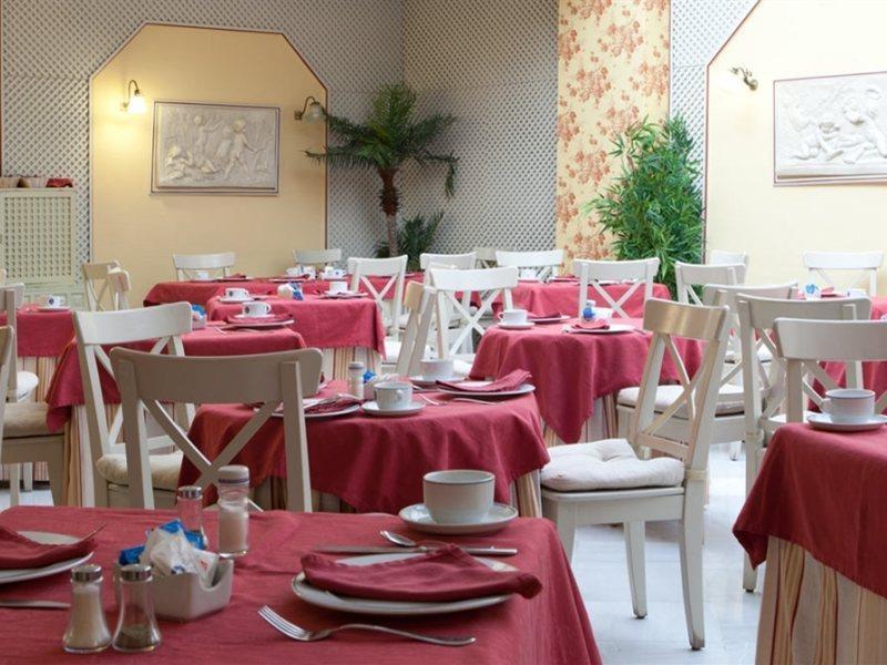 Hotel Dona Maria Seville Luaran gambar