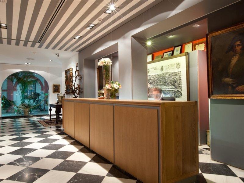 Hotel Dona Maria Seville Luaran gambar
